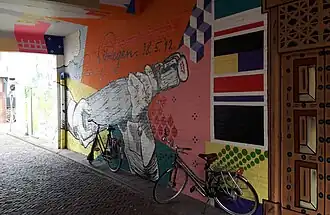 Muurschildering 'Flessenpost' door Remco Visser en Naamlooozz (Collectief Verfbaar), Hertogstraat-Sint Josephhof