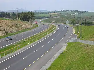 De N11 ten zuiden van Newtownmountkennedy