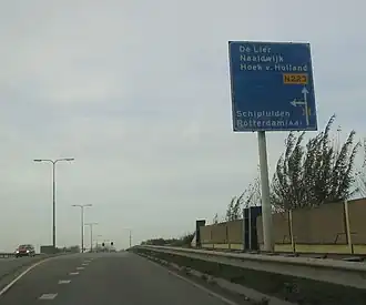 De N223 ter hoogte van Den Hoorn