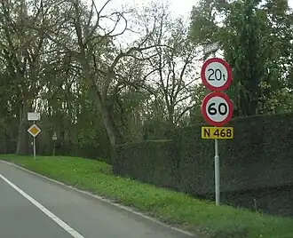 De N468 ter hoogte van Schipluiden