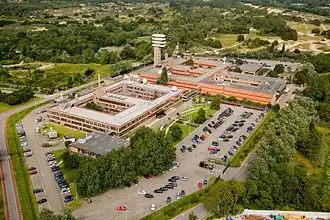 Het NAVO en TNO complex op Waalsdorp in 2015