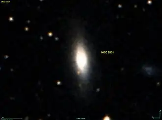 NGC 2851