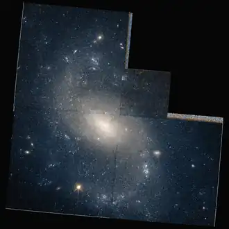 NGC 3930
