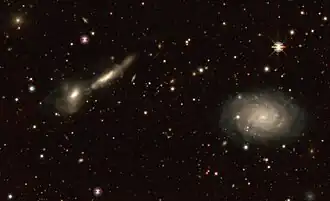 NGC 7106 (rechts)