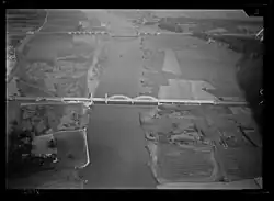 De oude IJsselspoorbrug voor 1940