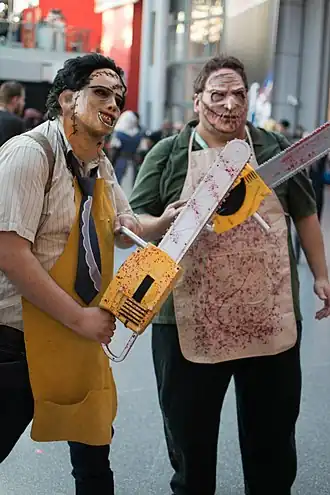 Cosplay Leatherfaces tijdens NYCC 2016.