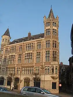 Toren Natiënhuis in Antwerpen