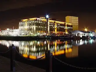 Nedbank/BOE gebouw in de nacht