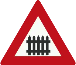 Bord J10: overweg met slagbomen