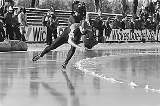 Miel Govaërt tijdens het NK sprint 1982 in Thialf, Heerenveen