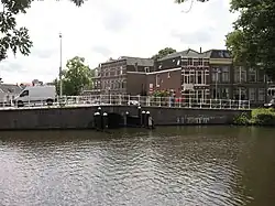Neksluisbrug over de Vliet, Witte Singel