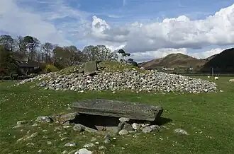 Nether Largie South Cairn gezien uit het zuiden. Dit is de oudste van de drie grafheuvels.