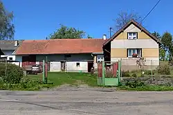 Huis in het dorp (2017)