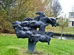 Nevelpaarden (1974), Hoofddorp