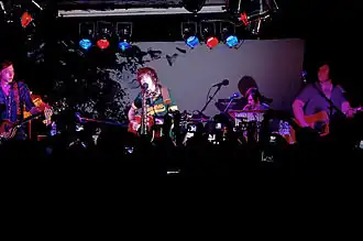 Never Shout Never tijdens een optreden in 2009