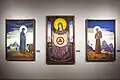 Tentoonstelling in het Nicholas Roerich Museum, Moskou, in het midden Madonna Oriflamma