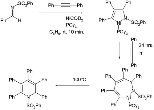Reactie van N-(benzeensulfonyl)benzaldimine met twee equivalenten difenylacetyleen