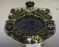 Gedenksteen met de wapens van de families Clant, Horenken, Rengers en a Bijler