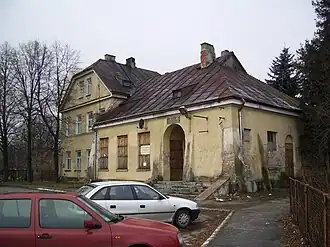 Het inmiddels gesloten stationsgebouw