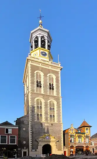 De Nieuwe Toren in maart 2012