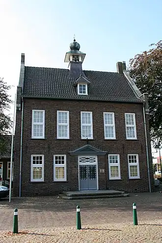 Aanzicht in 2011