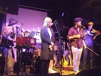 Noah and the Whale in 2007, nog met Laura Marling.