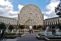 1. Les Arènes de Picasso