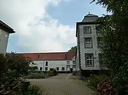 Hoeve bij klooster