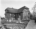 Kerk, kerkhof en baarhuisje