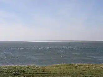 Het Schulpengat en Noorderhaaks vanaf Den Helder gezien