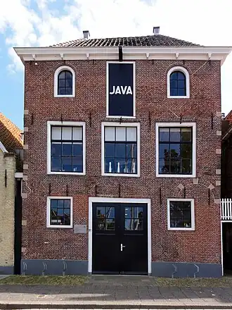 Het voormalige pakhuis Java anno 2007