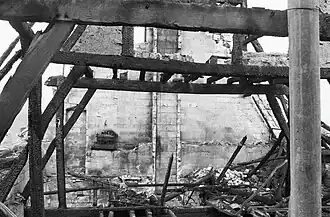 De uitgebrande zolderverdieping (1978)