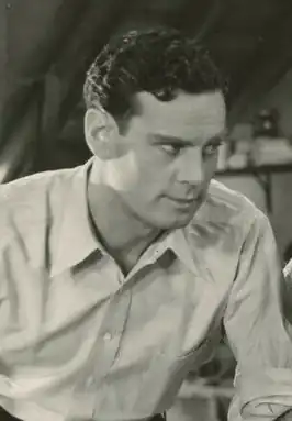 Norman Foster (1938)