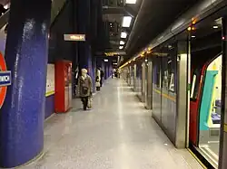 Langs het middelste spoor