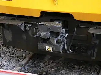 BSI-Koppeling op een Brits treinstel van Northern Rail (Pacer Class 143/144/144s