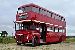 Routemaster van Northern General (in Noord-Oost-Engeland), met afsluitbare vouwdeuren vooraan