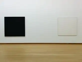 Stedelijk Museum Amsterdam: deel van Number 88 "Black/Black/Blue/Violet" (1974)