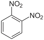 Structuurformule van 1,2-dinitrobenzeen