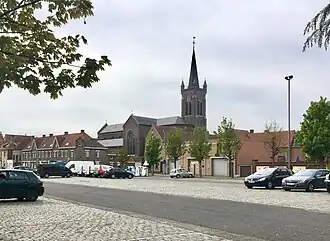 De Onze-Lieve-Vrouwemarkt, het centrale plein in Krottegem
