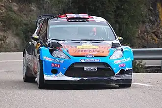 Østberg leidde op onverhard, maar verloor terrein op asfalt en zag Latvala nog passeren in het kampioenschap