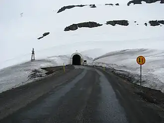 De zuidelijke tunnelingang.