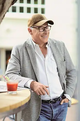 Oek de Jong, 2022 (fotograaf: Marloes Bosch)