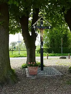 Kruisbeeld, gietijzer