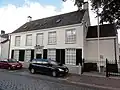 Woonhuis met zadeldak
