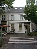 Winkel-woonhuis