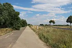 Oude en nieuwe B10 bij de grens met Hongarije in Nickelsdorf