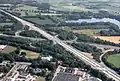Knooppunt Kreuz Oldenburg-Ost; de A29 van boven naar beneden ontmoet hier de A28 van links naar rechts. (2010)
