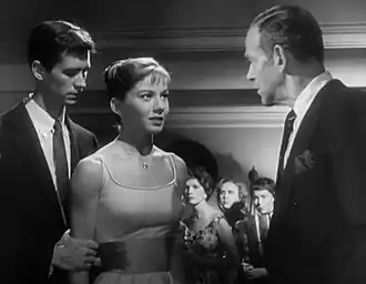 Anthony Perkins, Donna Anderson en Fred Astaire in On the Beach