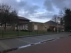 Zalencomplex "Ons Huis" bij de Taborkerk in Ede, gelegen aan de Hovystraat 2 in Ede.