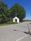 De kapel in haar omgeving